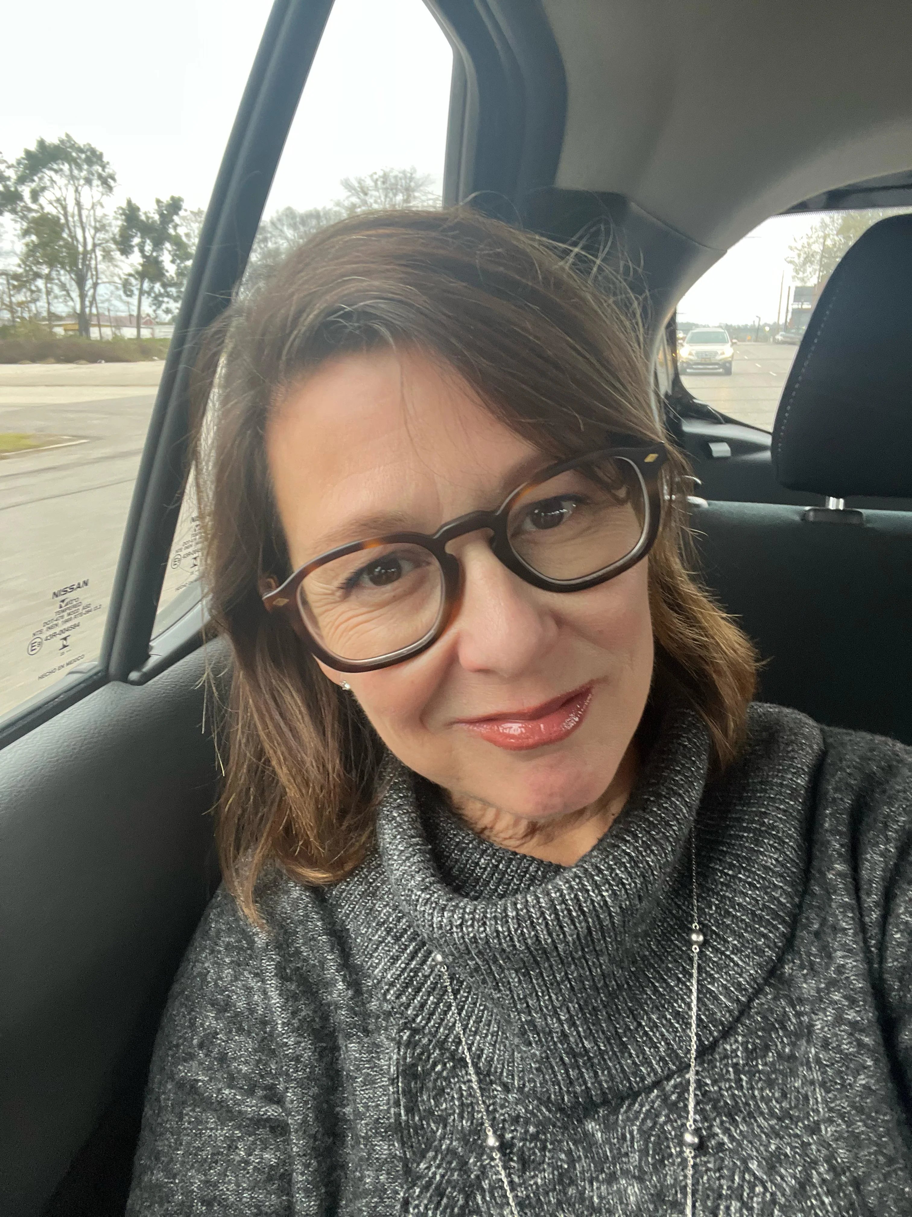 files/f-inally-at-50-years-old-and-a-single-mom-for-decades-im-v0-gjpkhtf4lp3e1.webp